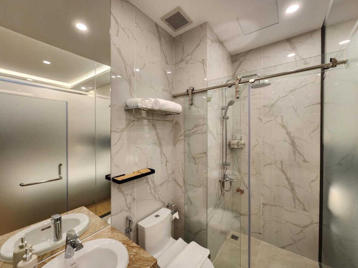 Ruby Hotel مدينة هوشي منه المظهر الخارجي الصورة