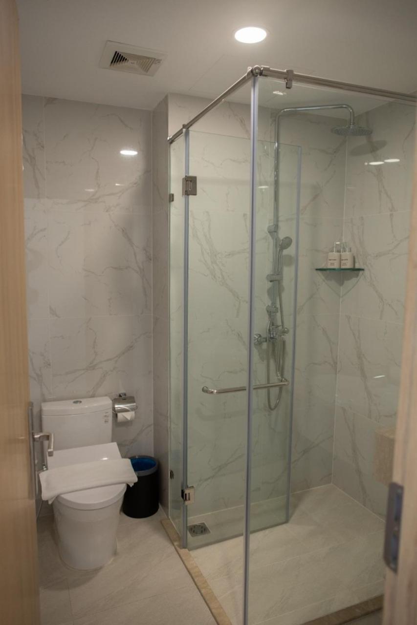 Ruby Hotel مدينة هوشي منه المظهر الخارجي الصورة