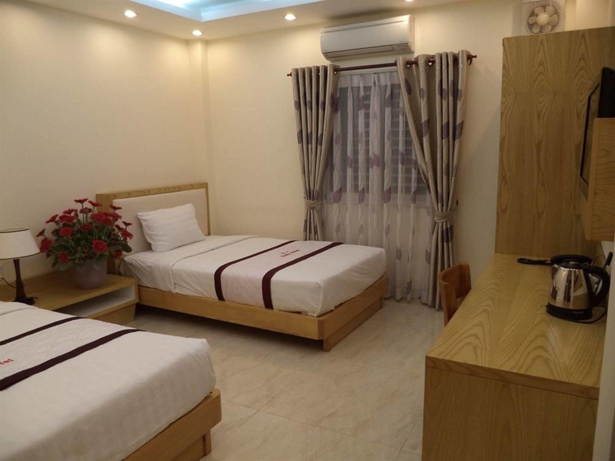 Ruby Hotel مدينة هوشي منه المظهر الخارجي الصورة